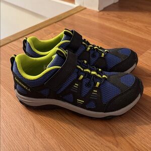 Merrell Kids' Sneakers in Blue and Black with Yellow Accents